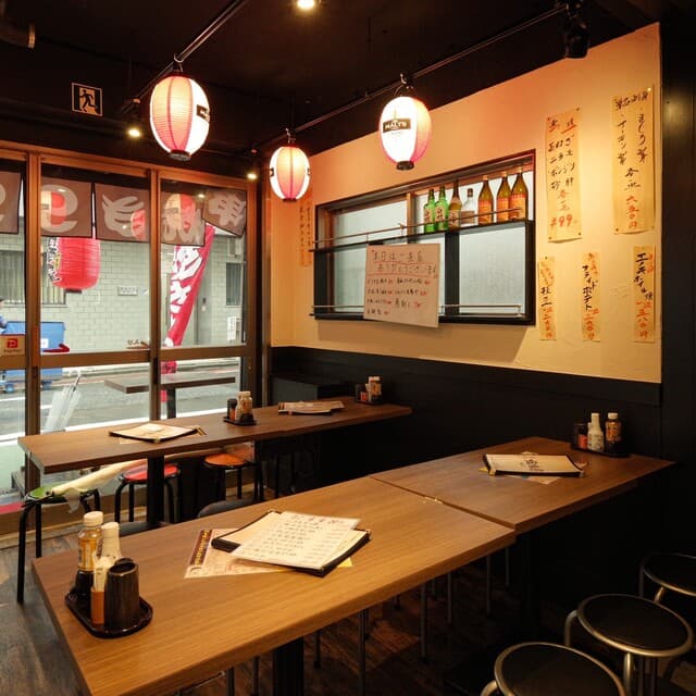 落ち着いた和風の空間と上質な料理が揃う当店