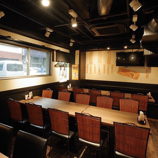 炭焼 焼き鳥 軒 店内の宴会席（貸切20〜60名）