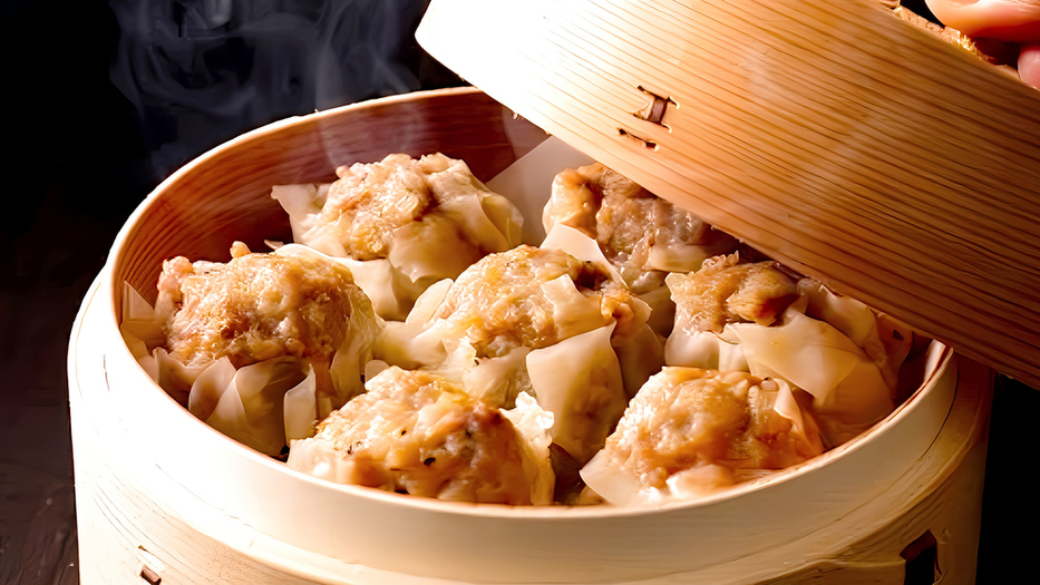 三田和食酒場 やすらぎ せいろで蒸し上げた自家製点心